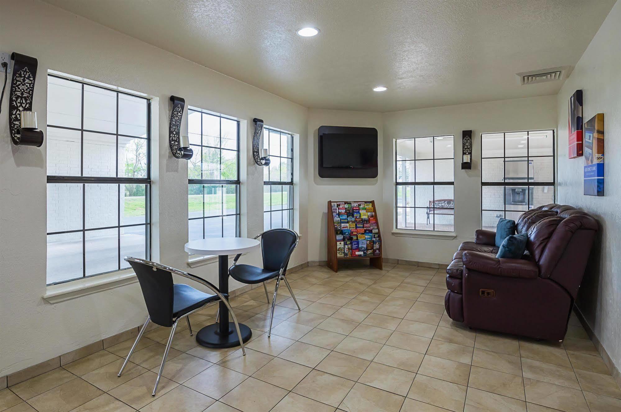 Motel 6-Madisonville, Tx Екстериор снимка