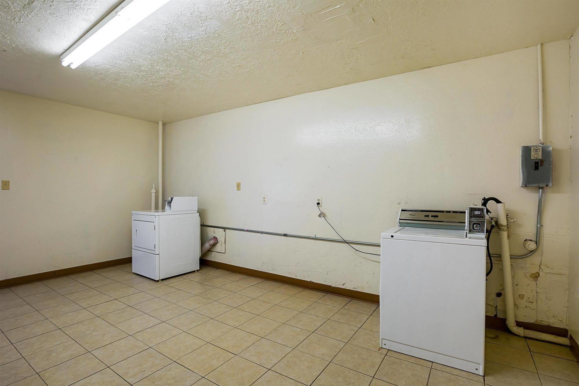 Motel 6-Madisonville, Tx Екстериор снимка